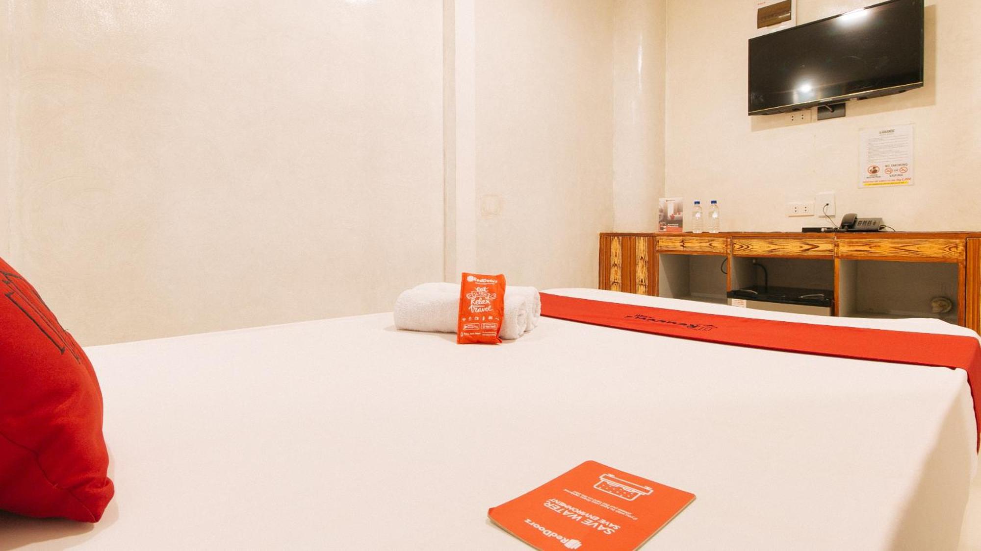 Reddoorz @ Piy Margal Sampaloc Manila Hotel Buitenkant foto